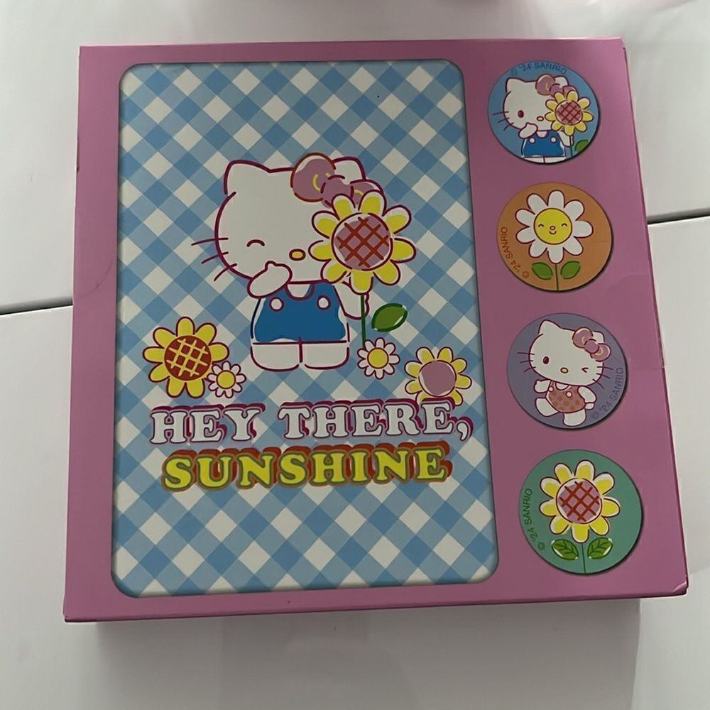 HELLO KITTY NOTE CARD SET - Picture 2 of 4